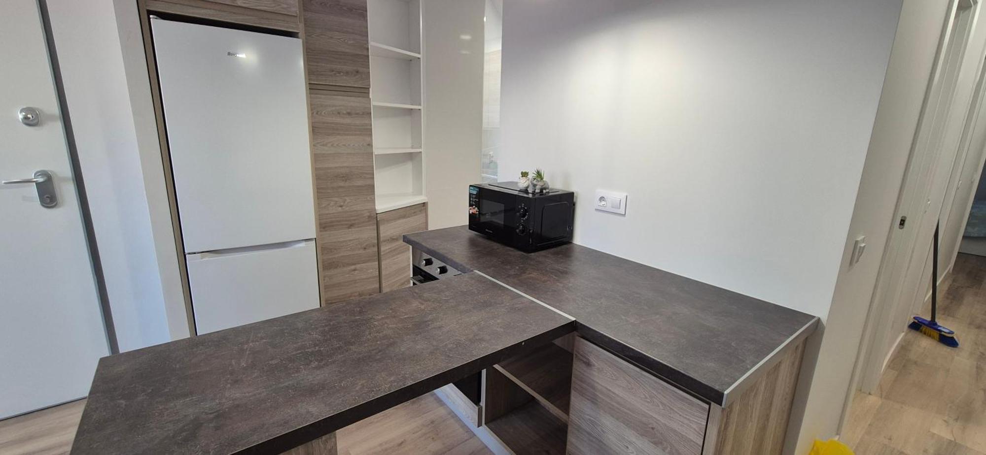 Sun Apartment *